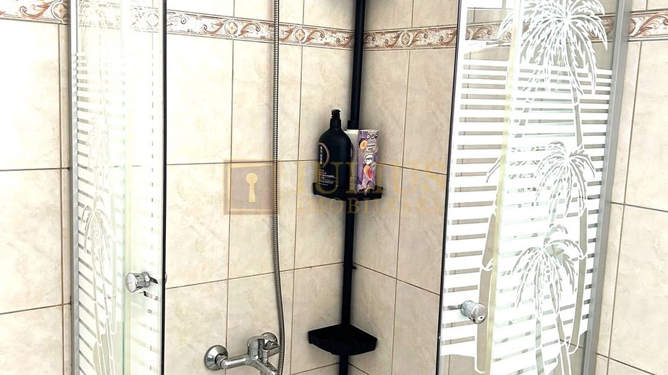 Apartament cu 2 camere in Dumbravita, loc de parcare - Poză 9