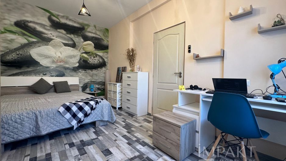 Cladire mixta in zona UMF – Ideala pentru investitie - Poză 1