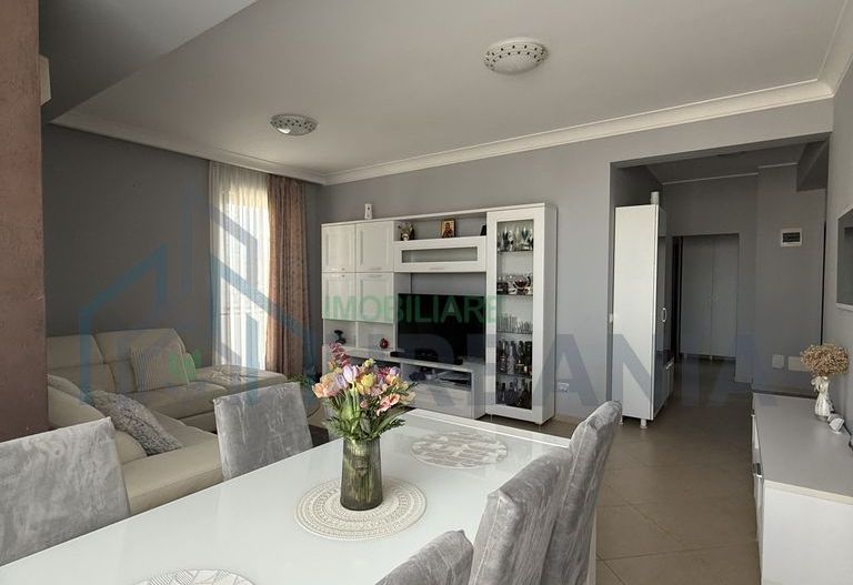 #-Hlincea, Apartament 2 camere, 65mp, mobilat-utilat, parcare - Poză 6