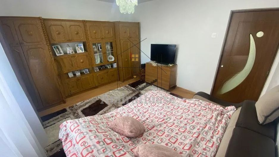 Apartament 2 camere decomandat zona strazii Bucegi - Poză 3