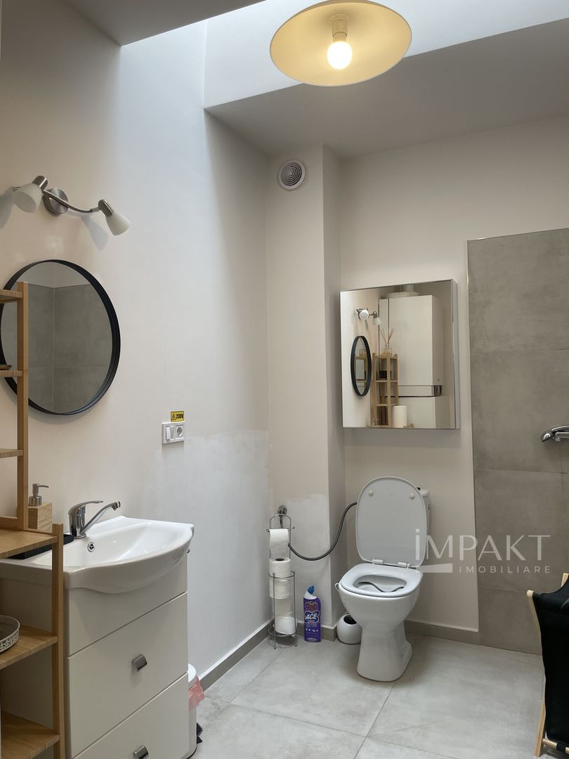 Clădire cu destinație comercială, situată într-o zonă Centrala! - Poză 17