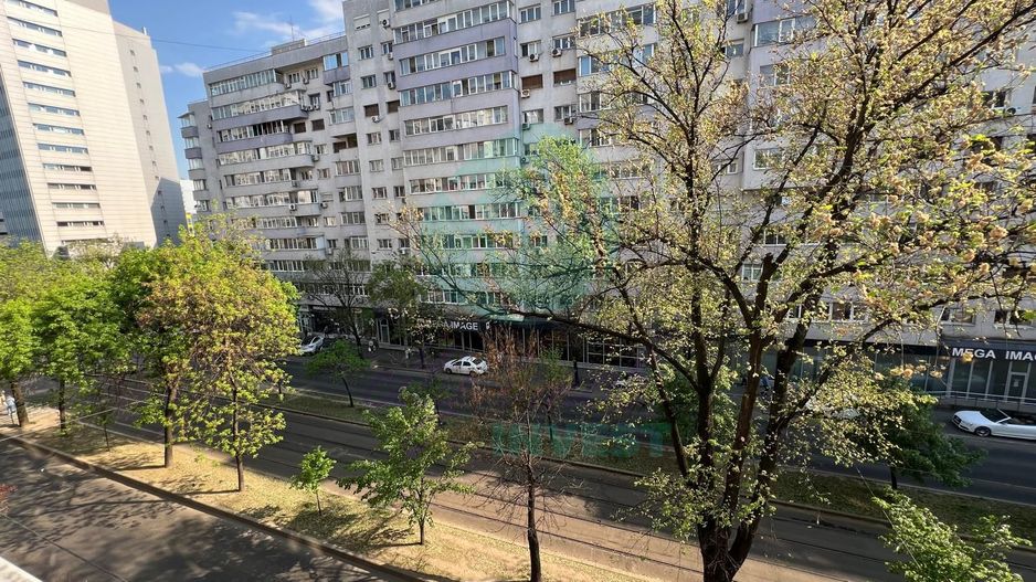 3 camere RENOVAT COMPLET- Piata Victoriei-Bloc anvelopat 1979 - Poză 2