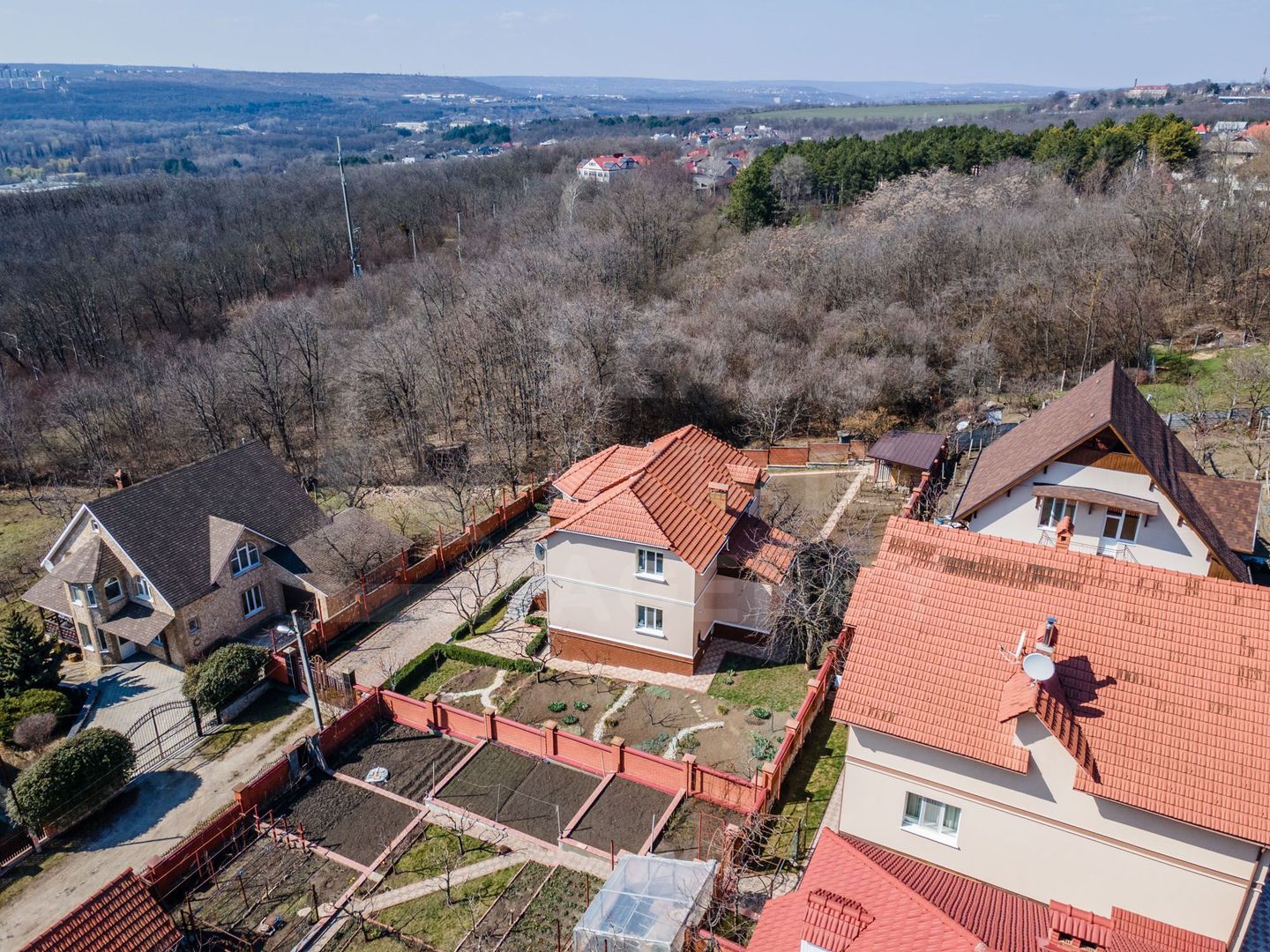 Vânzare, casă, 3 nivele, 200 mp + 10 ari, str. Gura Văii, Rîșcani - Poză 54