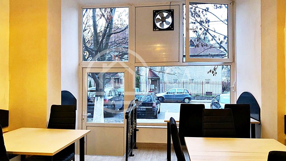 Spatiu comercial de vanzare cu afacere la cheie in Rogerius, Oradea - Poză 3