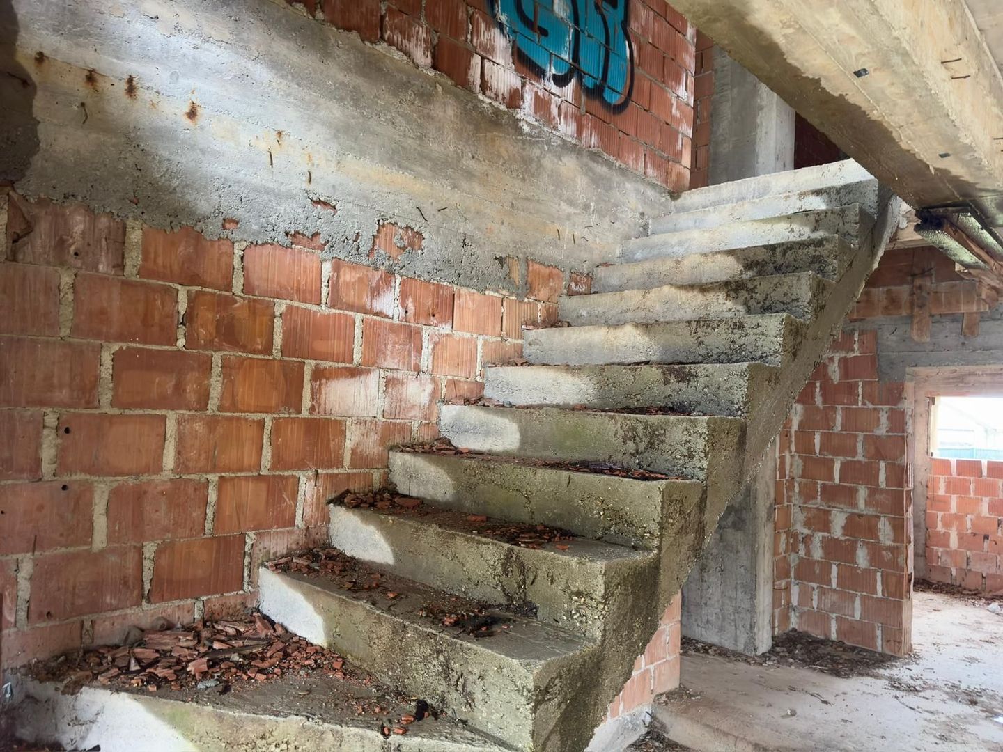 Vila Individuala S+P+1+M cu Teren 1000mp langa Padure - Balotesti - Poză 30