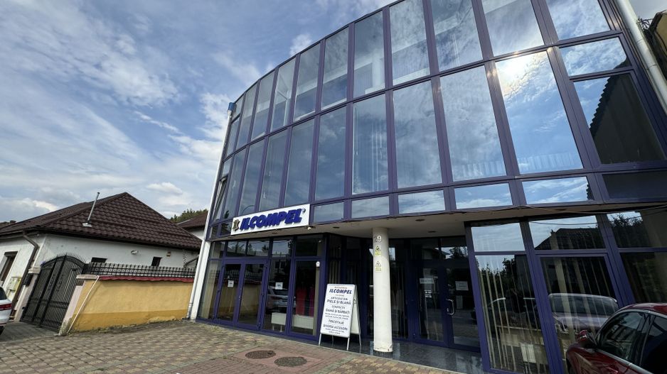 Clădire Multifuncțională de Vânzare în Târgu Mureș, Zona Gării - Poză 2