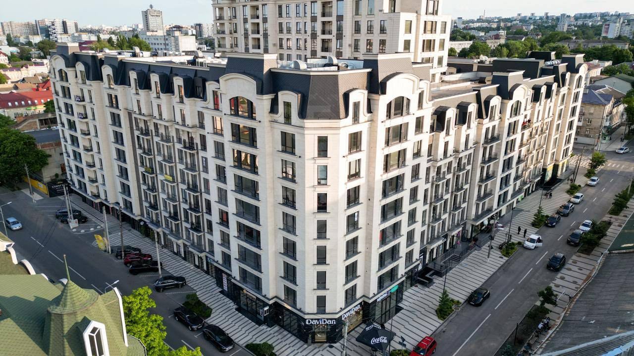 Vânzare  oficiu, 165.4 mp, strada Mihai Eminescu, Centru - Poză 48