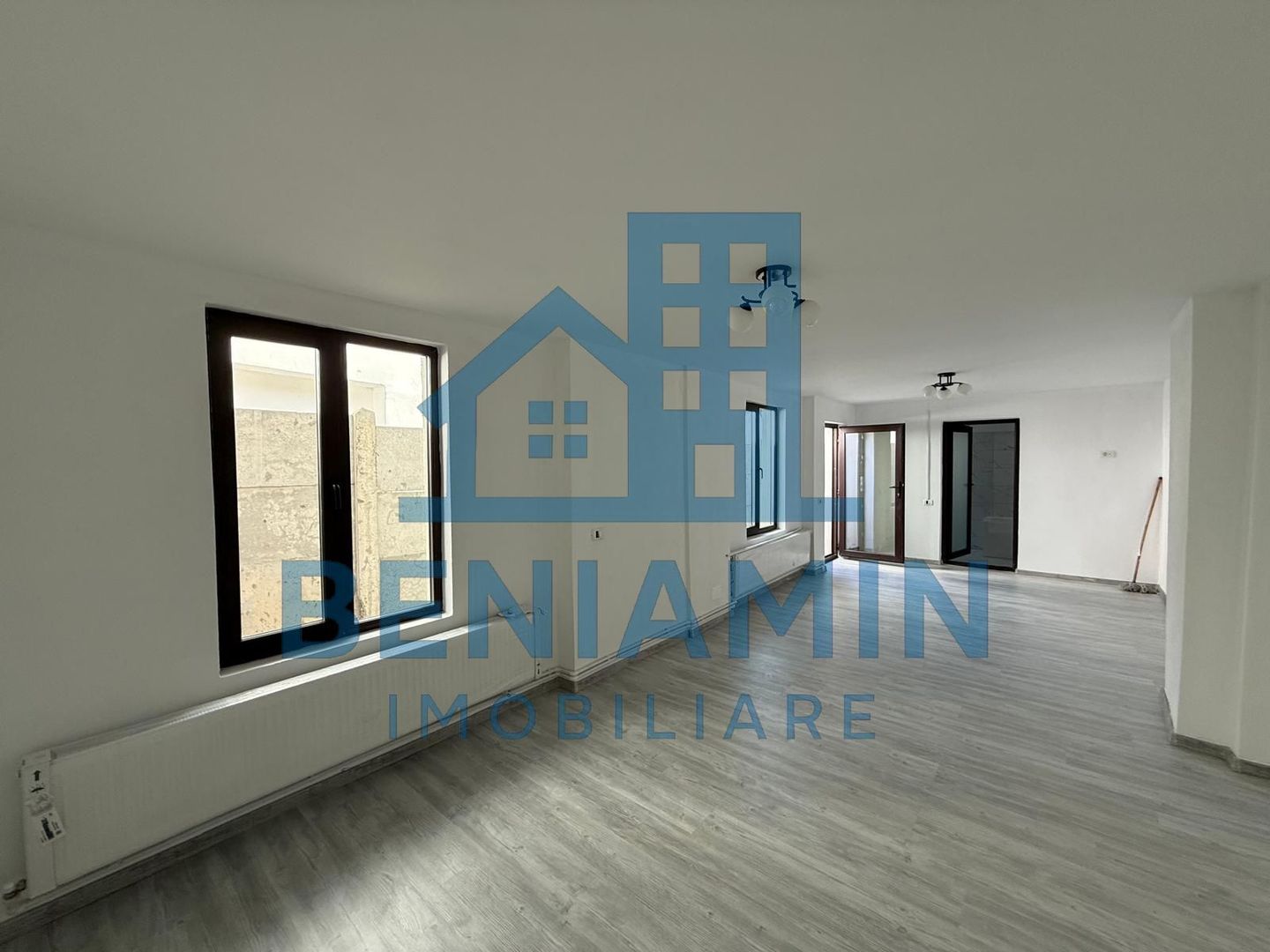 Spatiu comercial sau birouri 220mp-Centru-Pretabilitate mare-parcare - Poză 6