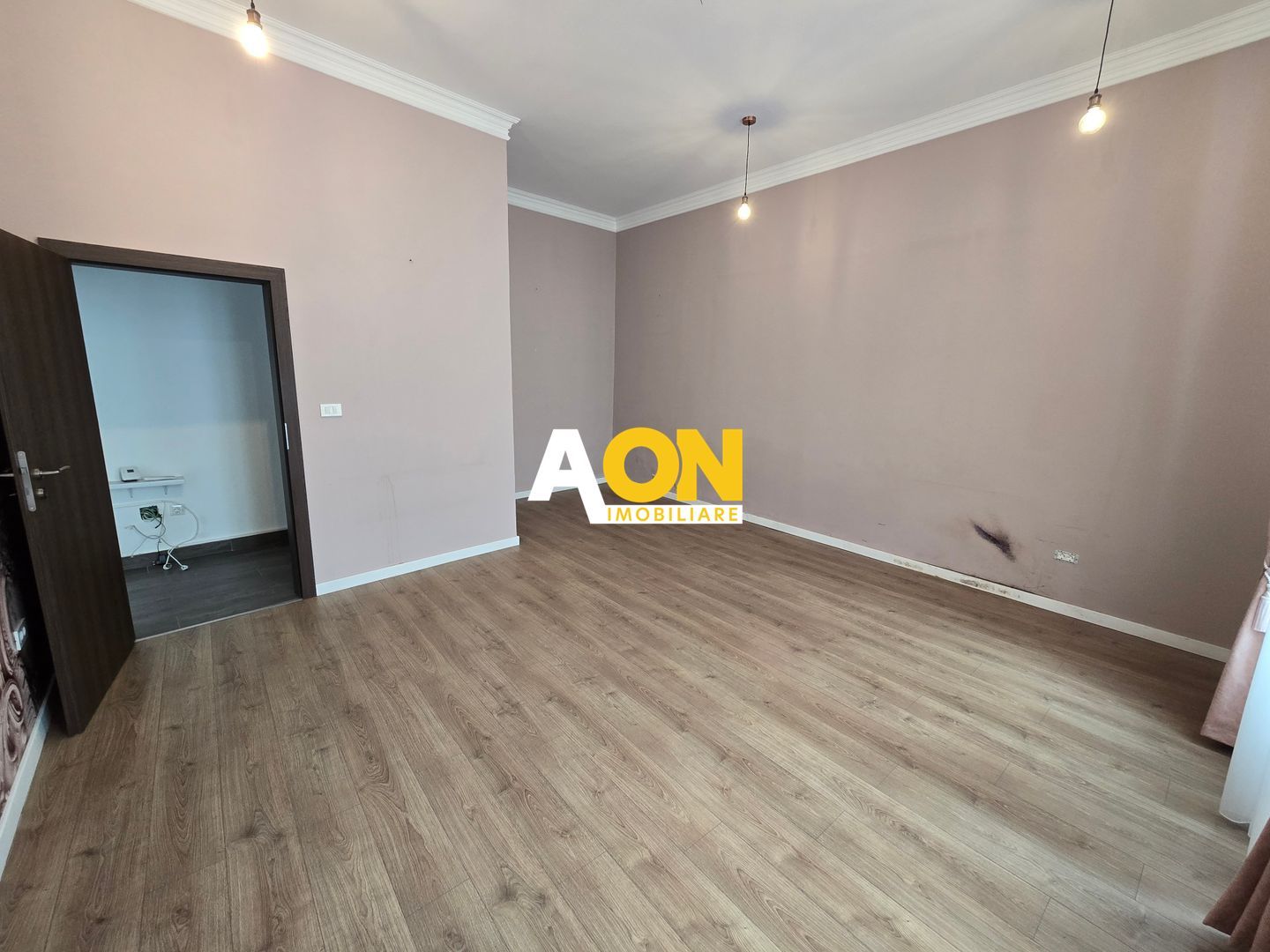 Spațiu de Birouri, 1 camera, 12mp, Zona Centru - Poză 2