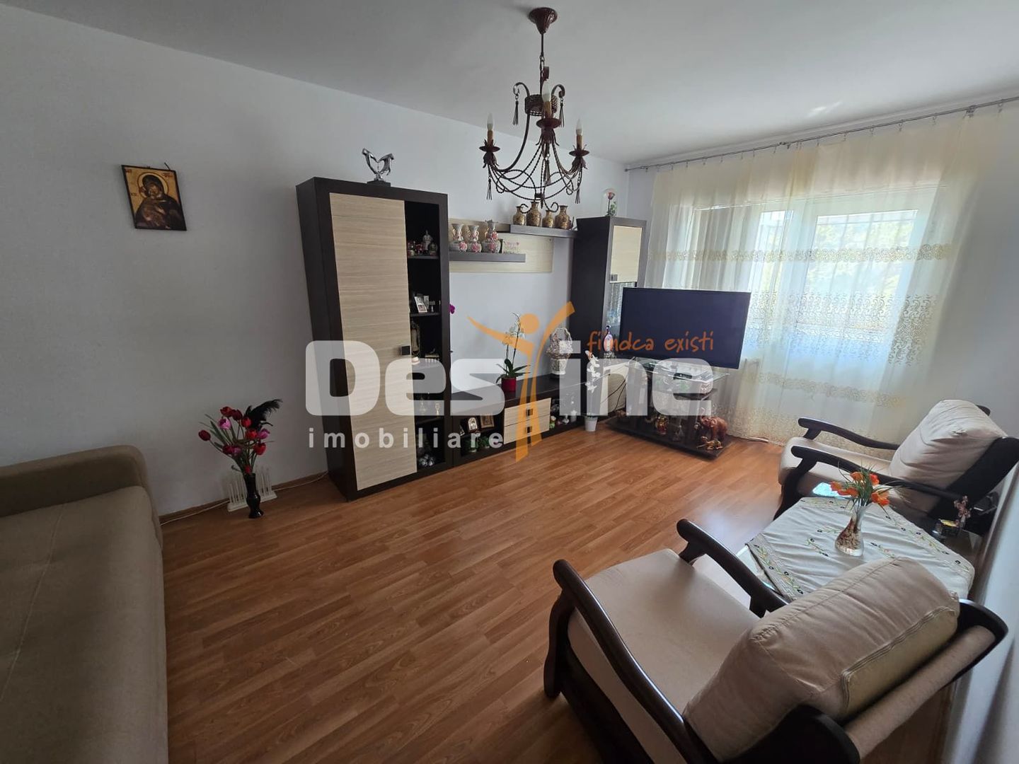 Apartament TÂRGU CUCU | 3 camere, semidecomandat, 68 mp total, mobilat - Poză 2