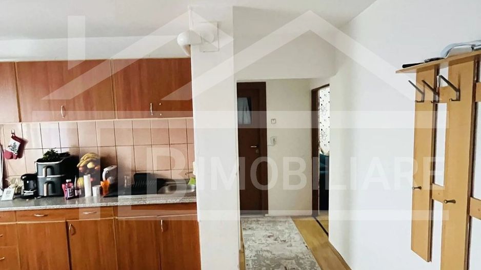Vând apartament 2 camere   Unirii, 52 m , centrală, izolat - Poză 1