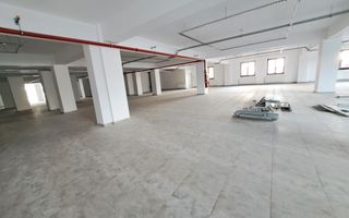Spatiu comercial 600 mp vitrine la strada, dublu acces - Poză 1