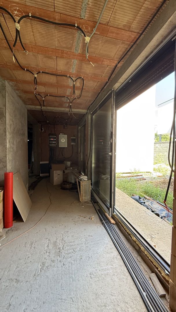 PROIECT DEOSEBIT - Poză 2