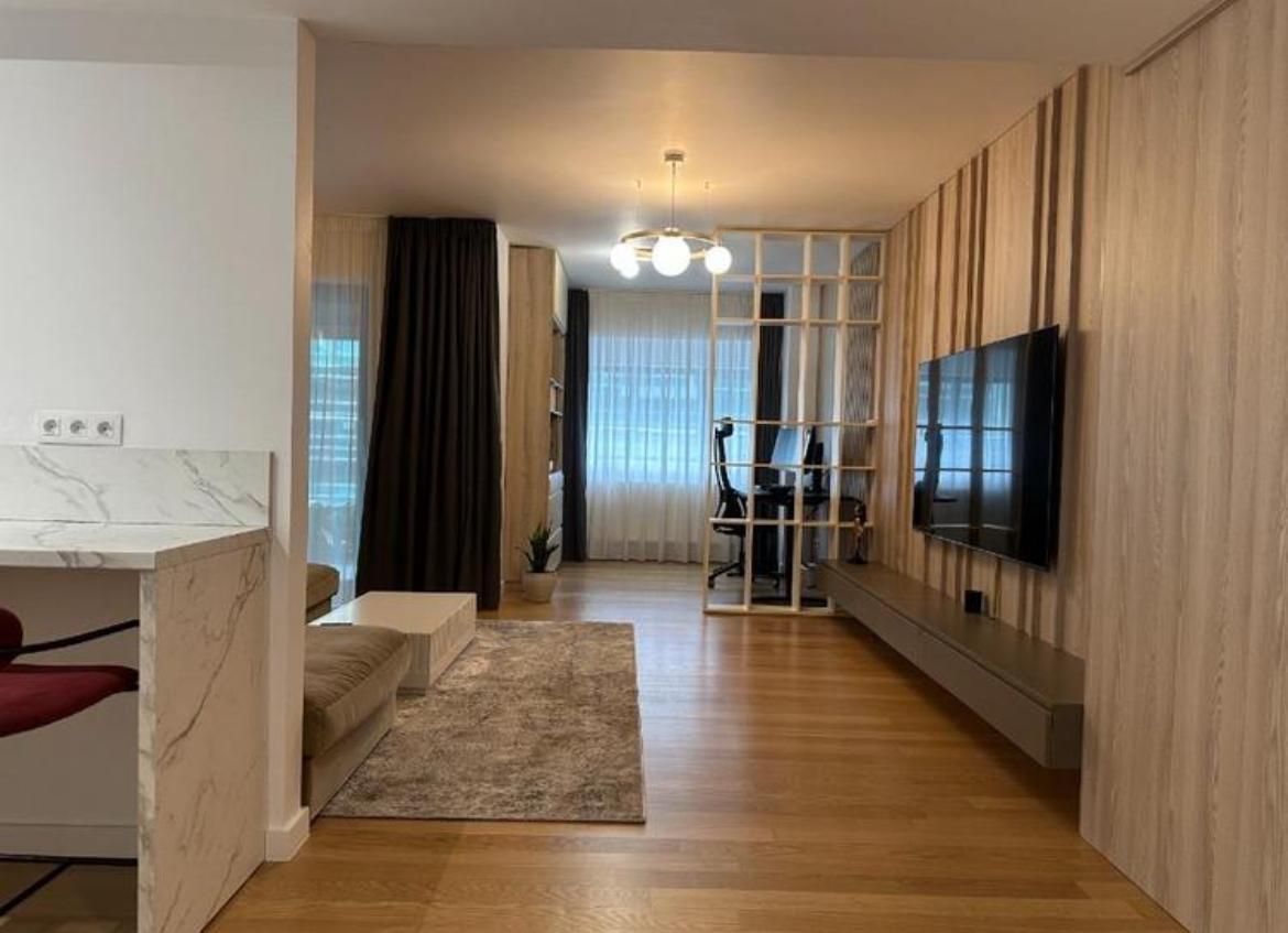 Apartament spațios, 3 camere (140 mp), complet mobilat și utilat - Poză 1