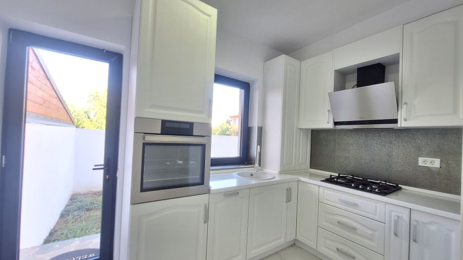 Casa cu gradina proprie - Strada Smaraldului Domnesti - Poză 12