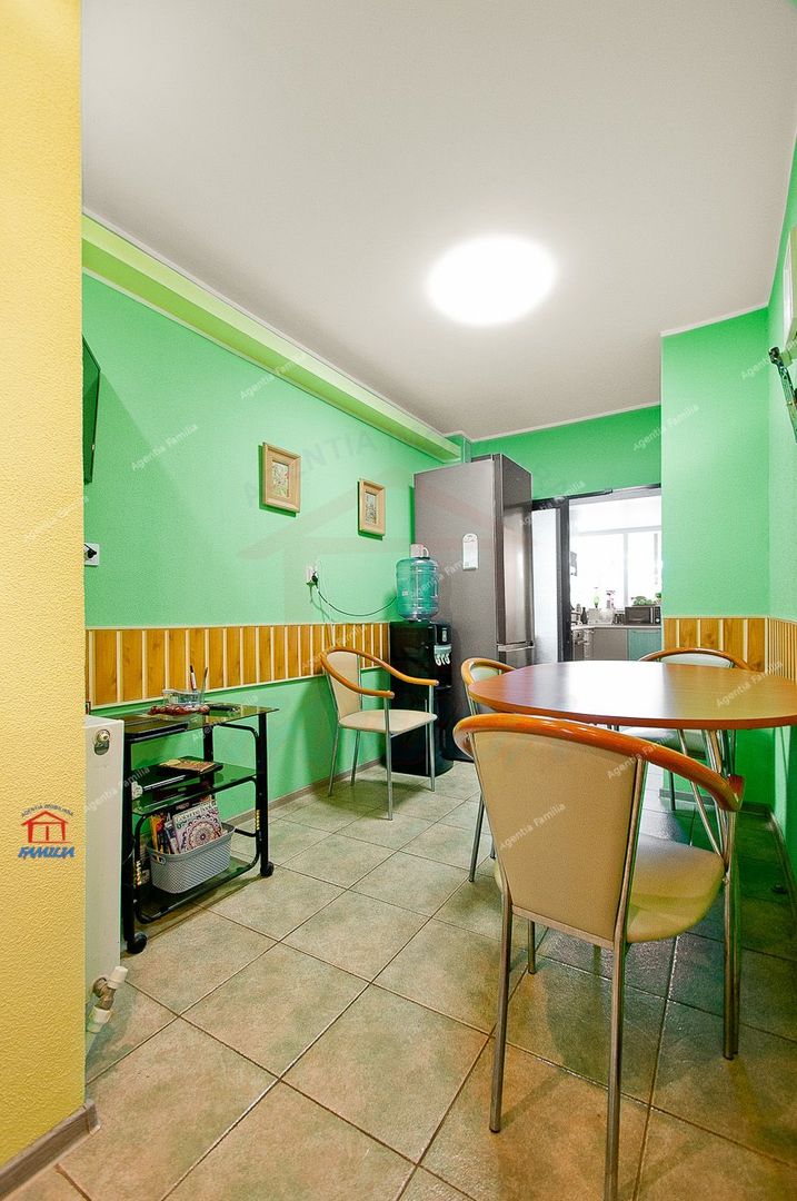 Vanzare apartament cu 3 camere Str. Domneasca, 104 mp, etaj 1. - Poză 14