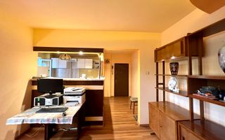 APARTAMENT 3 CAMERE- ZONA CIRCUMVALATIUNII - Poză 3