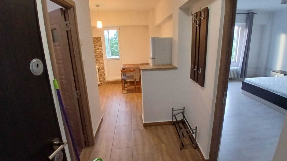 De Inchiriat Garsoniera decomandata Piata Muncii, langa metrou - Poză 3