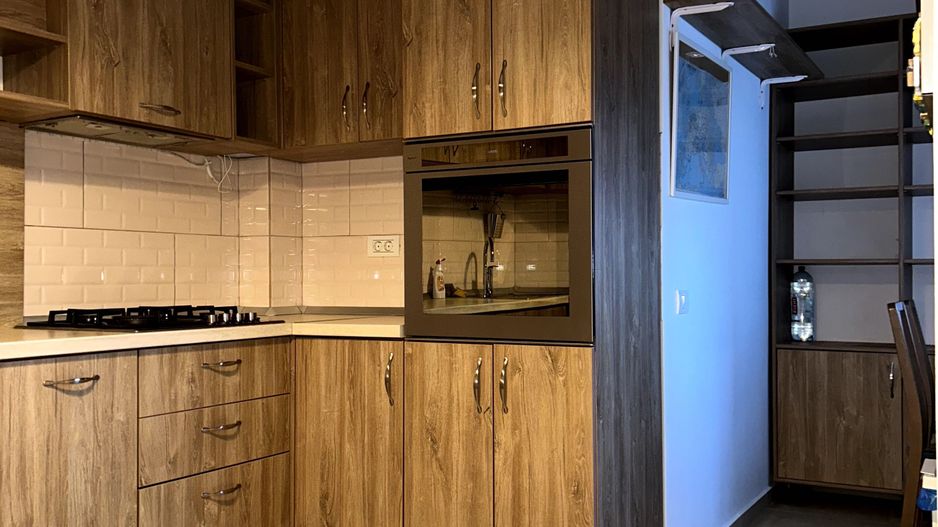 Аpartament 4 camere - zona Mega Mall - Poză 6