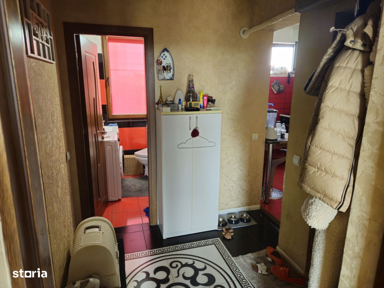 De vanzare ap 2 camere+curte proprie 70mp, Bragadiru - Poză 3