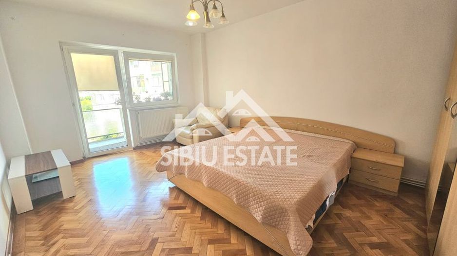 Apartament 3 camere In Sibiu, strada Siretului - Poză 4