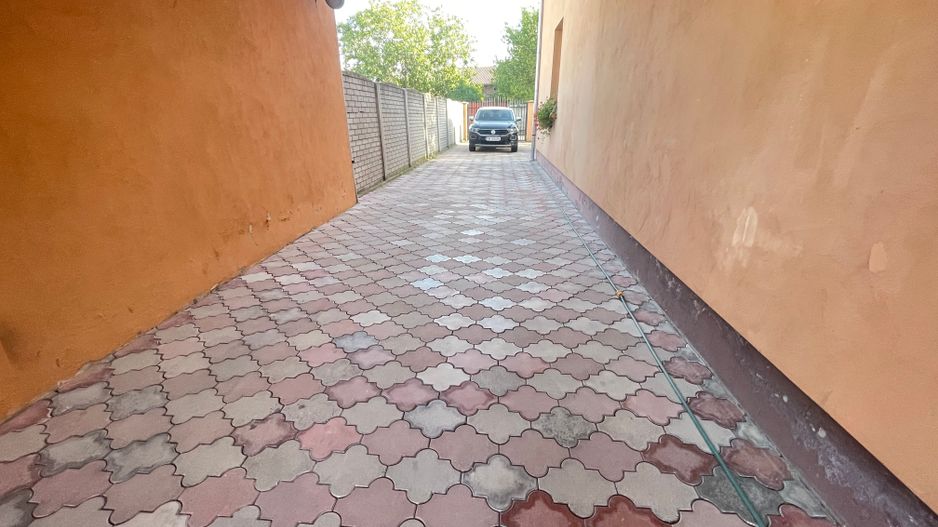 Casa individuala P+M,spatioasa in zona Mircea Cel Batran - Poză 23