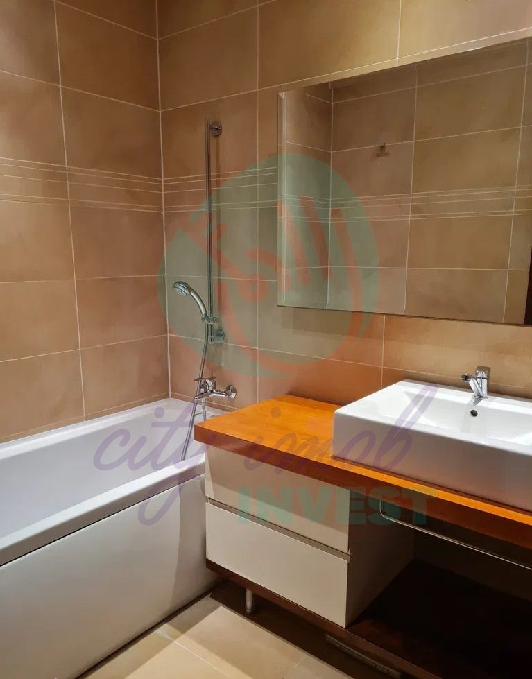 3 camere spatioase IN CITY - Poză 10