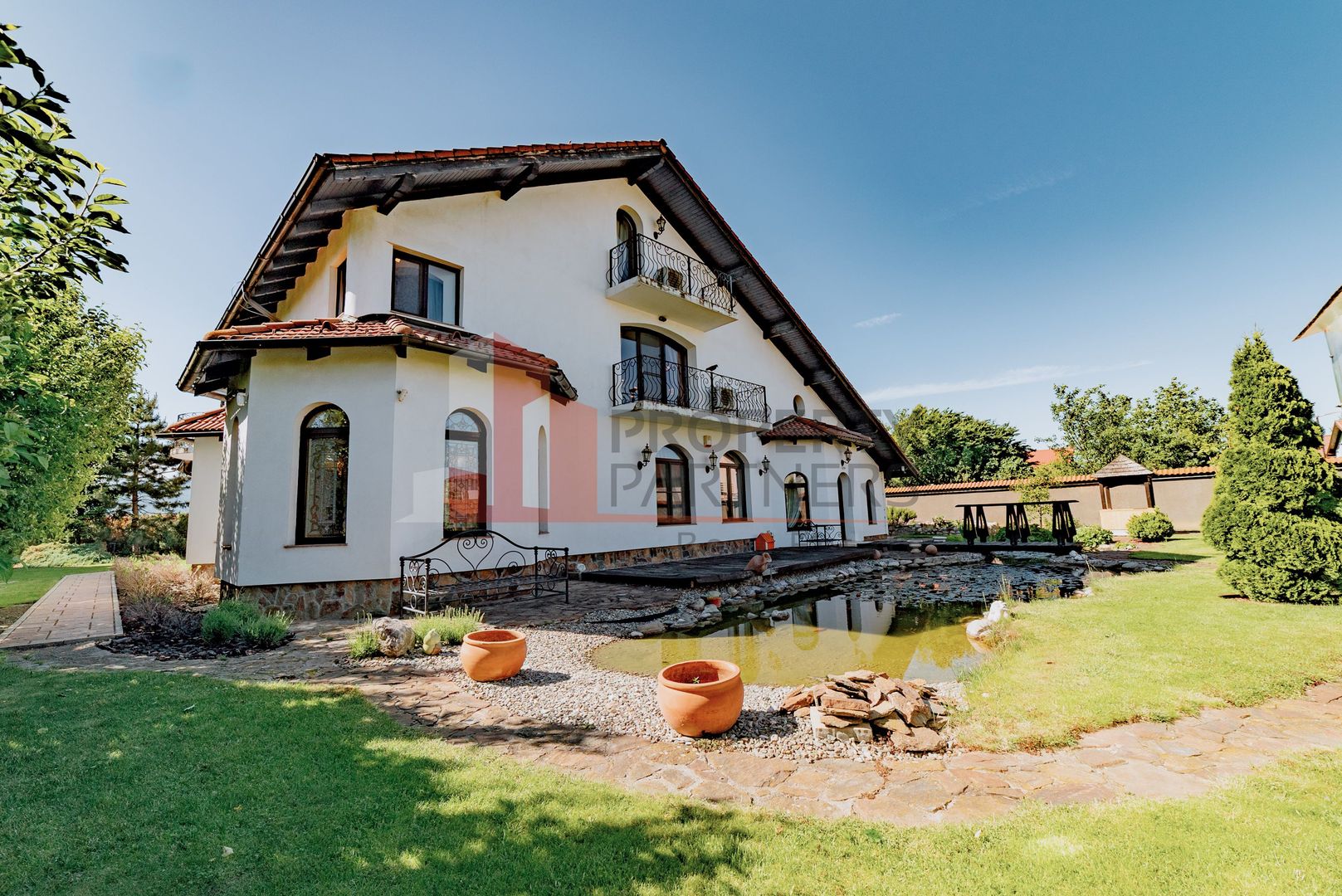 Proprietate de lux în Ghimbav, la doar 10 minute de Brașov - Poză 28