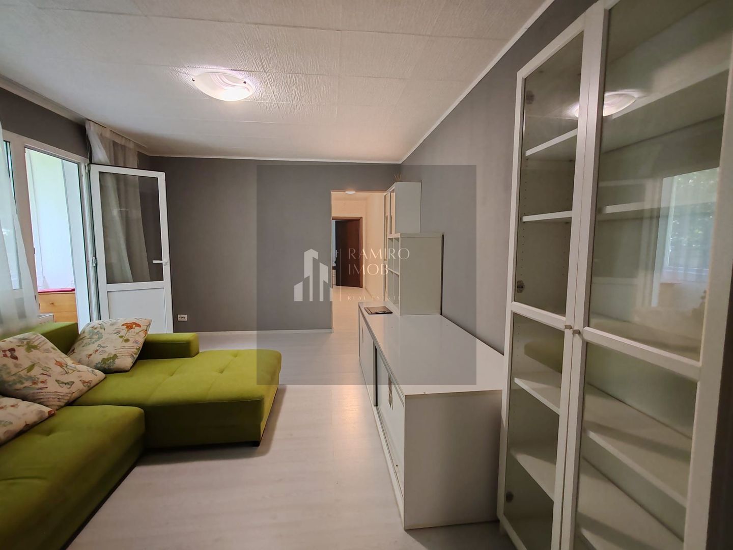 Apartament 3 camere, Brancoveanu/ Covasna, renovat, mobilat IKEA - Poză 2