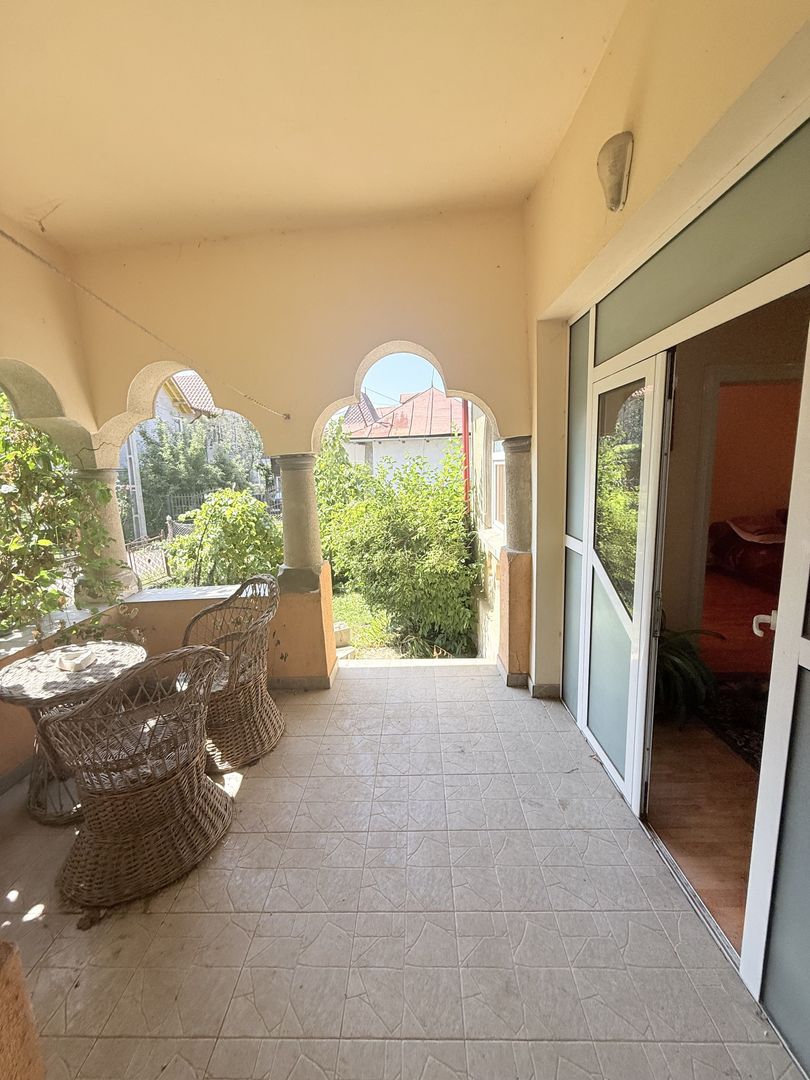Casa interbelică cu arhitectură deosebită+Anexa și teren 1570 mp - Poză 23