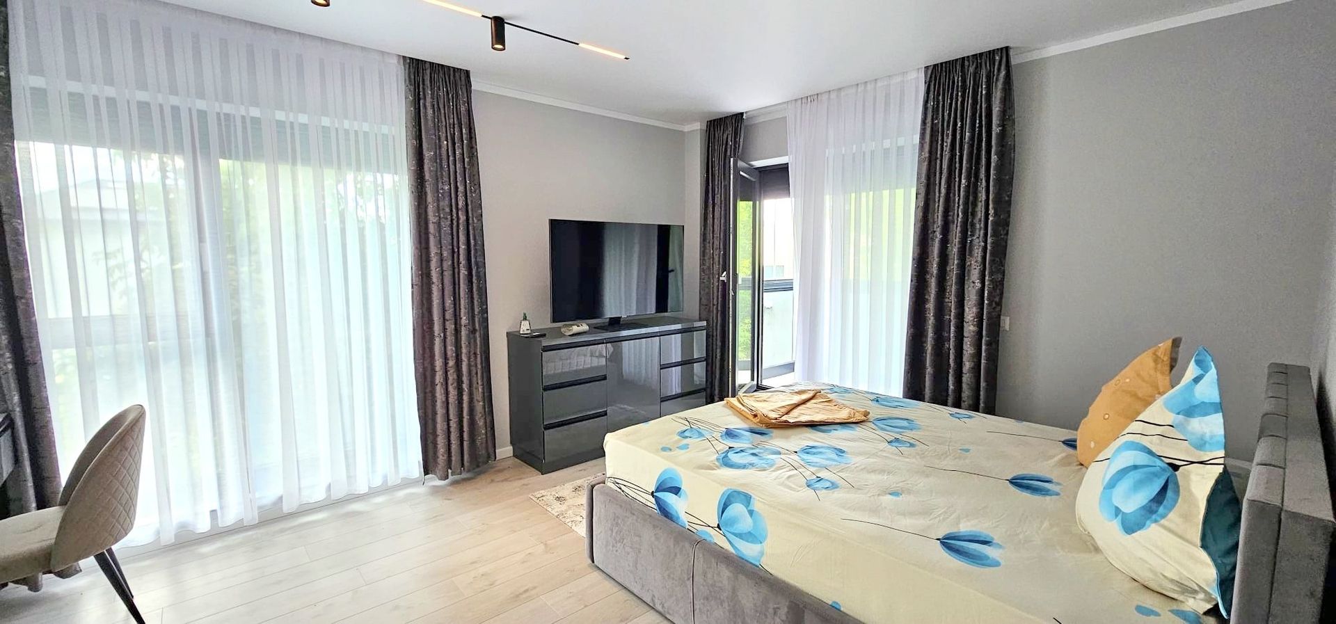 De inchiriat apartament cu 2 camere, Milcov Residence, et. 1, 700 euro - Poză 10