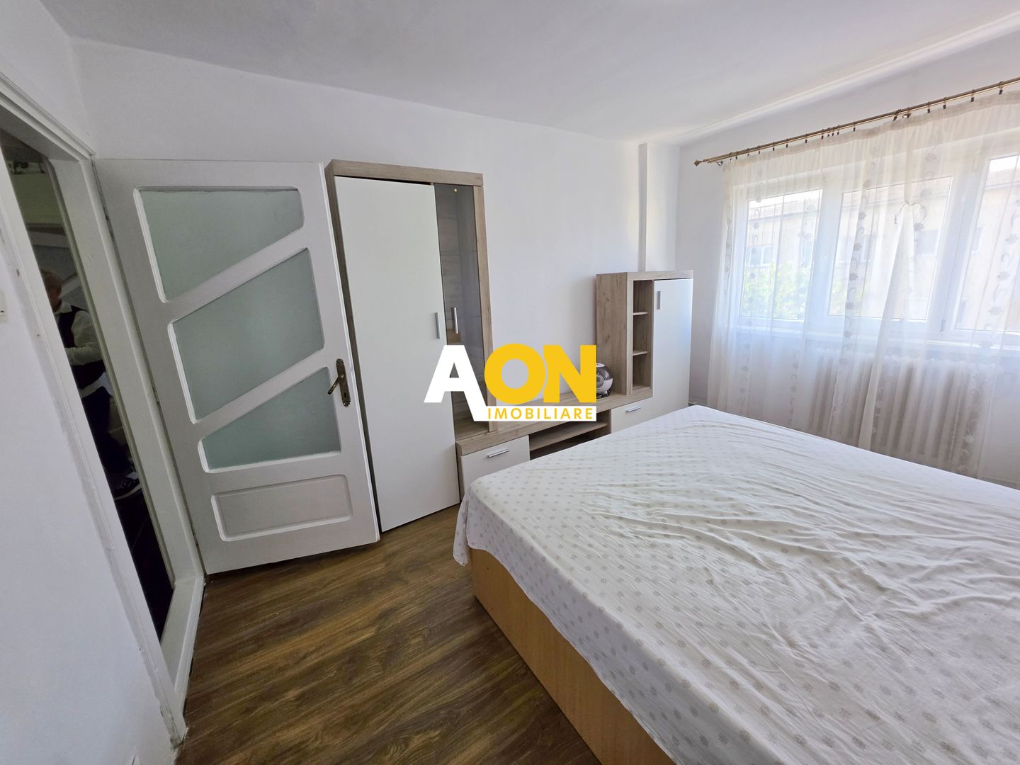 Apartament 2 camere, 50 mp utili, renovat, mobilat, utilat - Poză 11