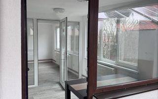 Apartament 3 camere, 60 mp, Parter, Central - Poză 5