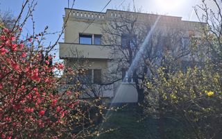 Ap 2 camere, transformat in 3, et 1, cu gradina, Sagului - Poză 1