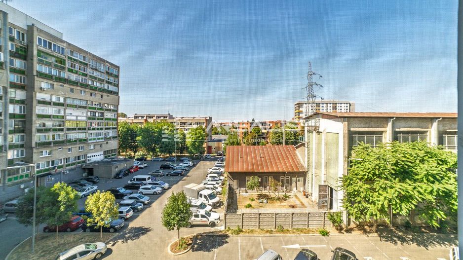 Apartament 3 camere tip Samantha, zona Polivalentă - Poză 12