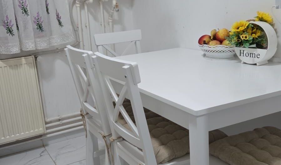 Vand apartament 2 camere zona centrala - Poză 1