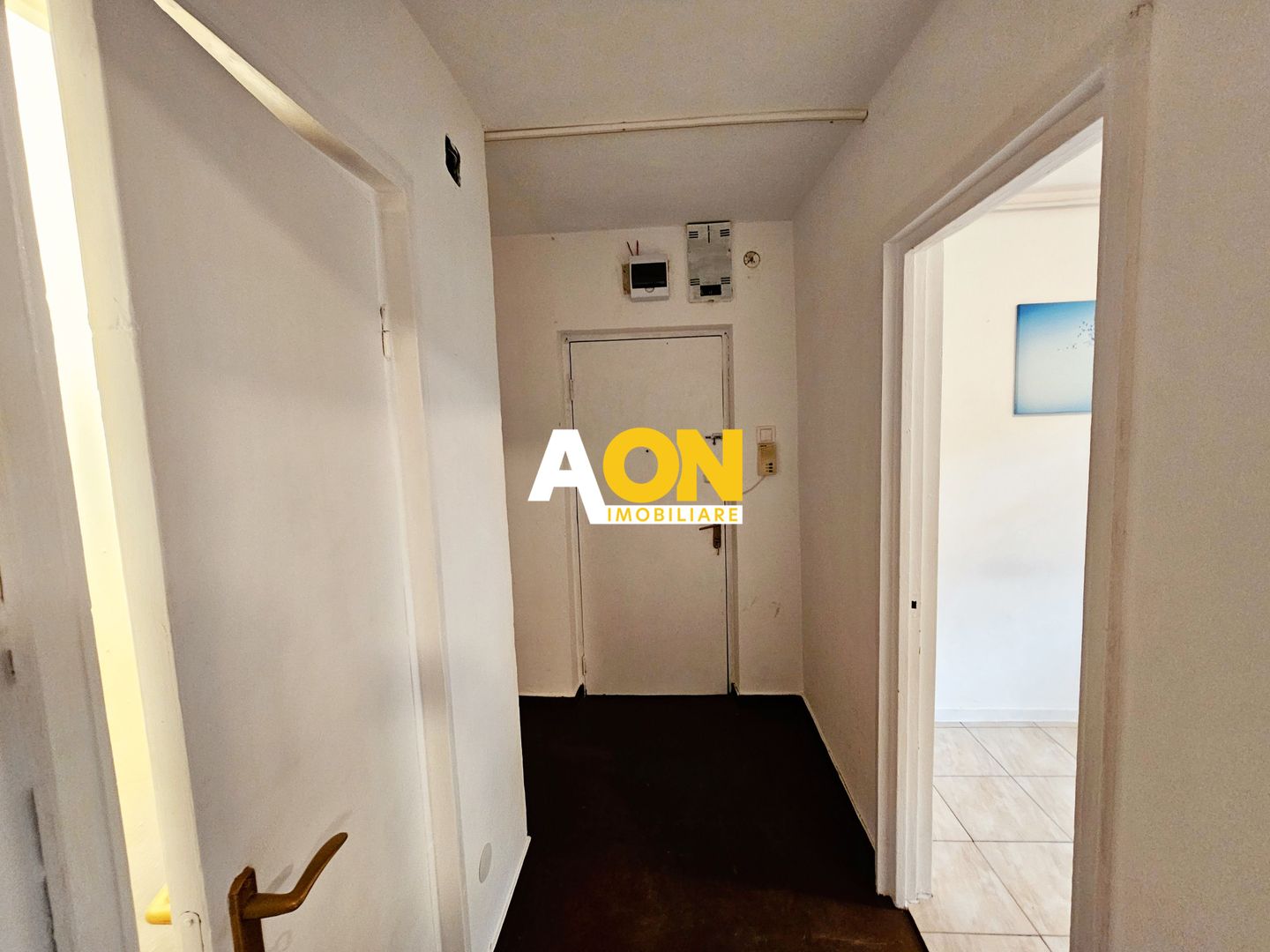 Spatiu comercial cu acces stradal, 2 camere,  46 mp utili, Cetate - Poză 4