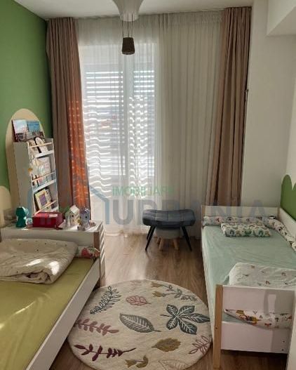 Vând apartament cu 4 camere 85 mp Pacurari - Poză 6