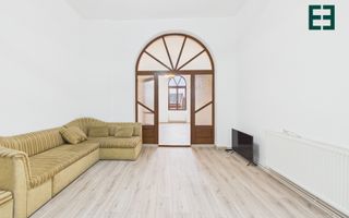 De închiriat Apartament cu 2 camere etaj 1 - Zonă Centrală - Arad - Poză 6