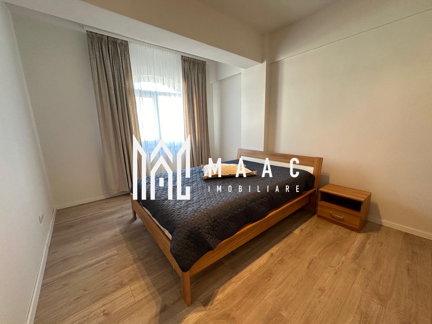 Apartament 3 camere I Lift I Modern I Balcon I Central - Poză 4