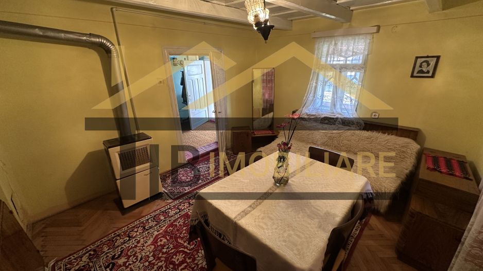 Casa de vanzare 4 camere, 2240mp teren, Zona Raciu - Poză 14