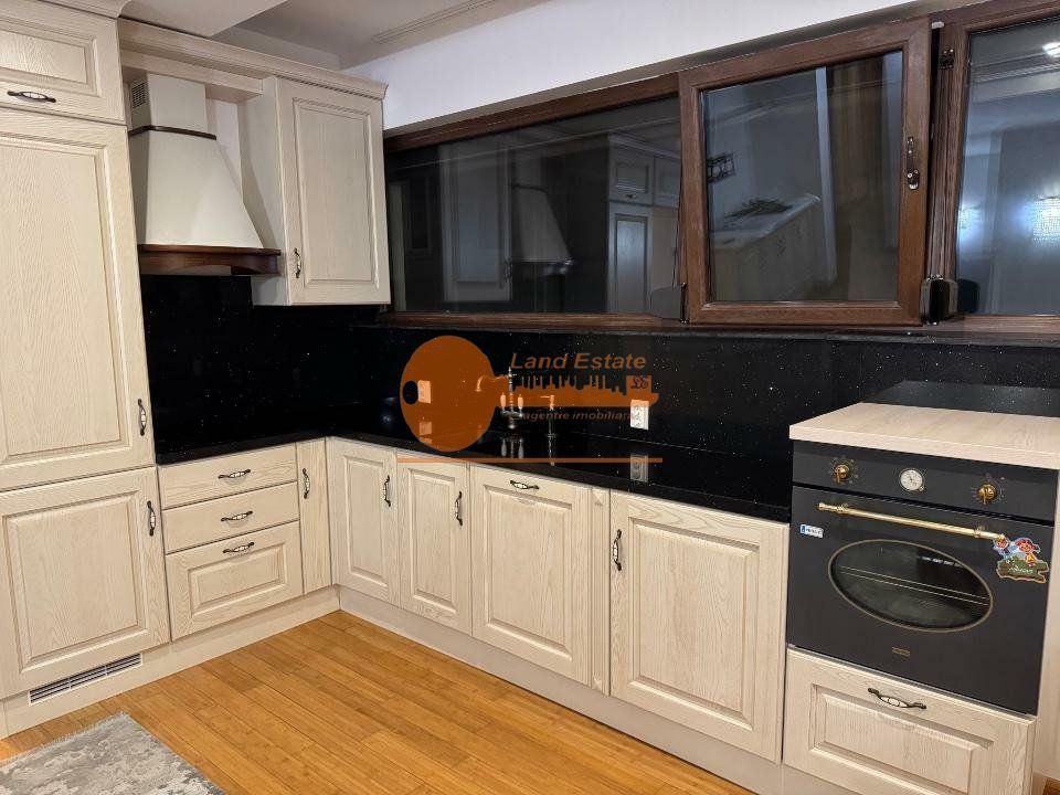 3 camere Arc Triumf-Casin(parcare-box-2009) - Poză 8