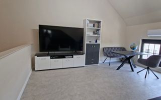 Vila spatioasa cu piscina - Dumbravita/Padurea Verde - Poză 34