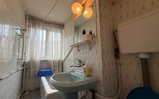 4 camere ultracentral | Universitate – Romană | Ideal locuire sau investiție - Poză 6