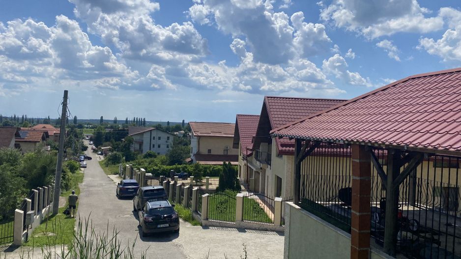 Teren intravilan de vânzare – Aninoasa, punctul La Vișini - 706 mp - Poză 3
