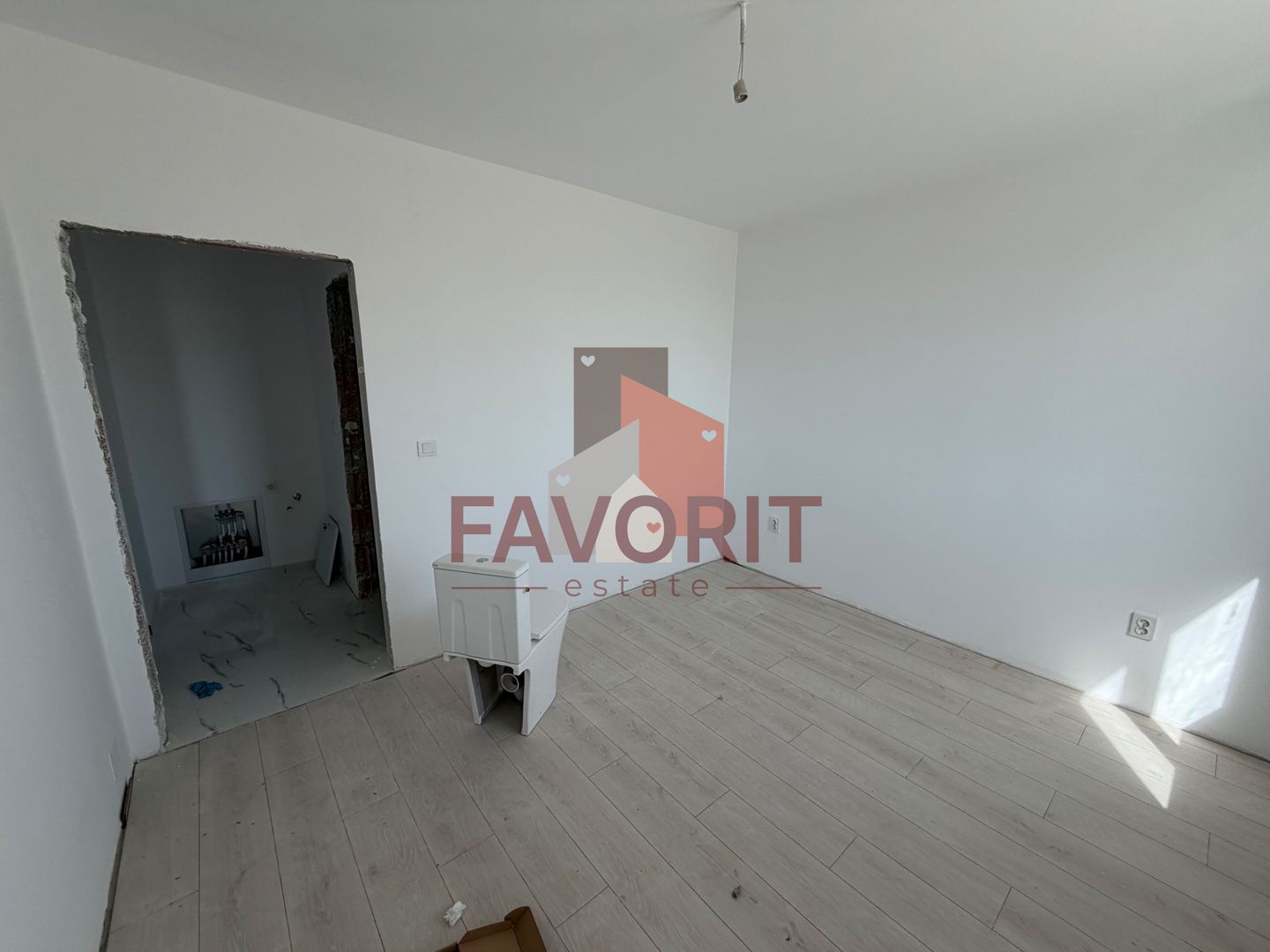 Bloc Nou. Terasa generoasa. Disponibil imediat. - Poză 6
