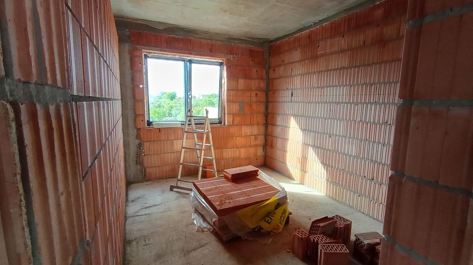 Sanandrei Duplex cu Perete Dublu, Proiect Modern - Poză 8