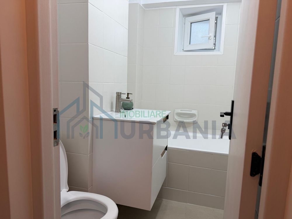 Apartament 2 camere, 67 mp, zona centrala Pascani - Poză 4