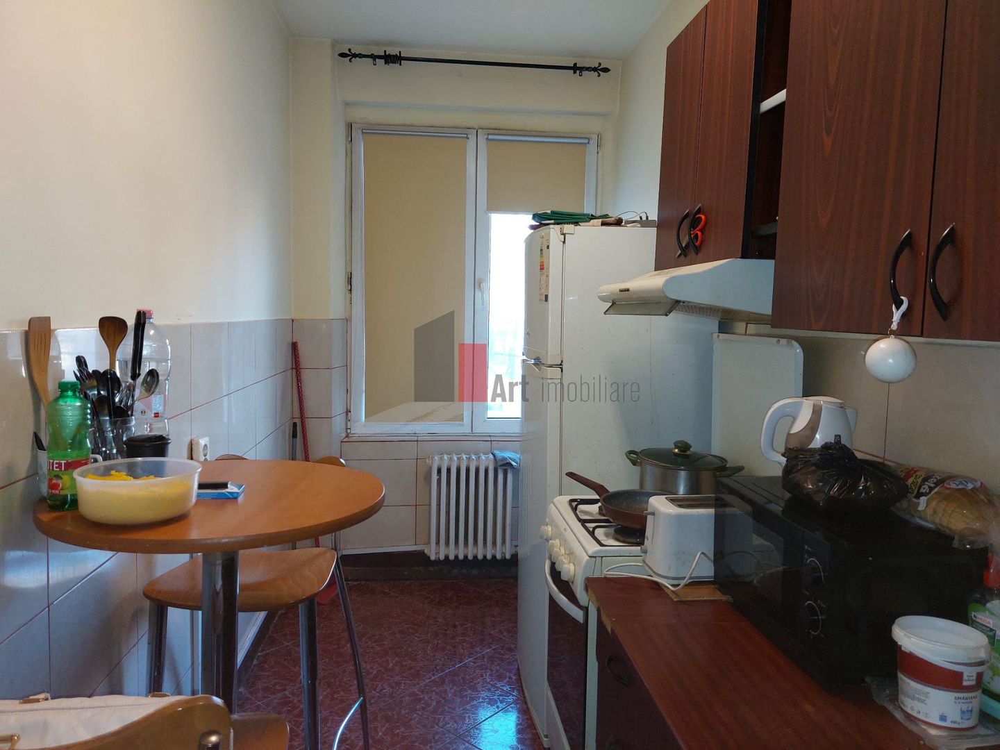 Apartamentul "SUPERMETO", pozitie foarte buna, amenajat - Poză 9