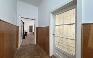 Apartament in casa spațios la doar 5-7 minute de Centrul Istoric - Poză 11